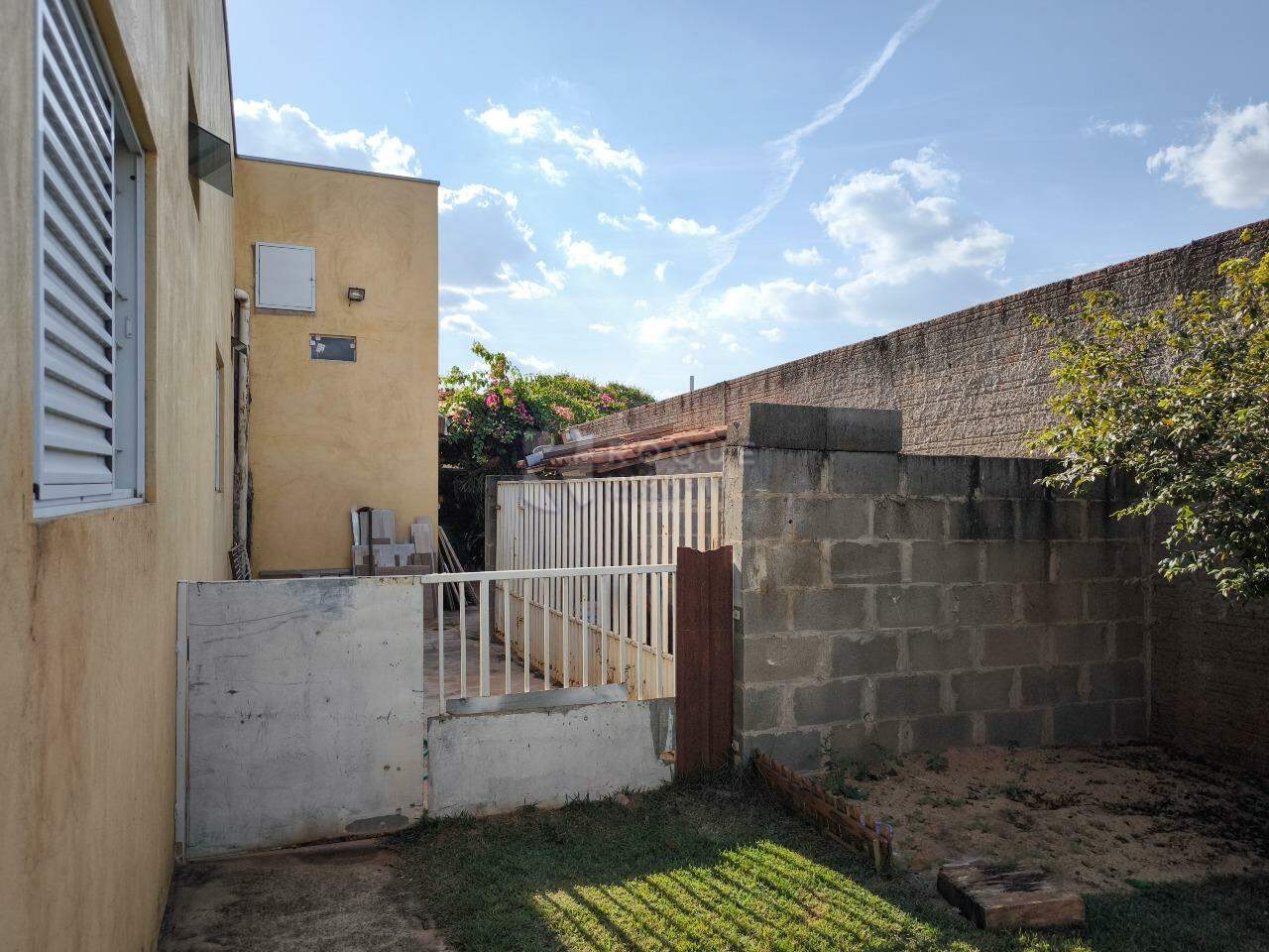 Chácara à venda no bairro Pires de Cima: CANIL