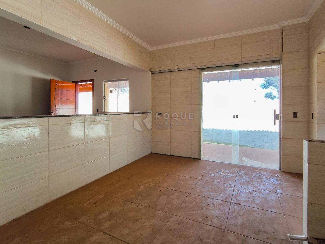Chácara à venda no bairro Jardim Lagoa Nova: COZINHA