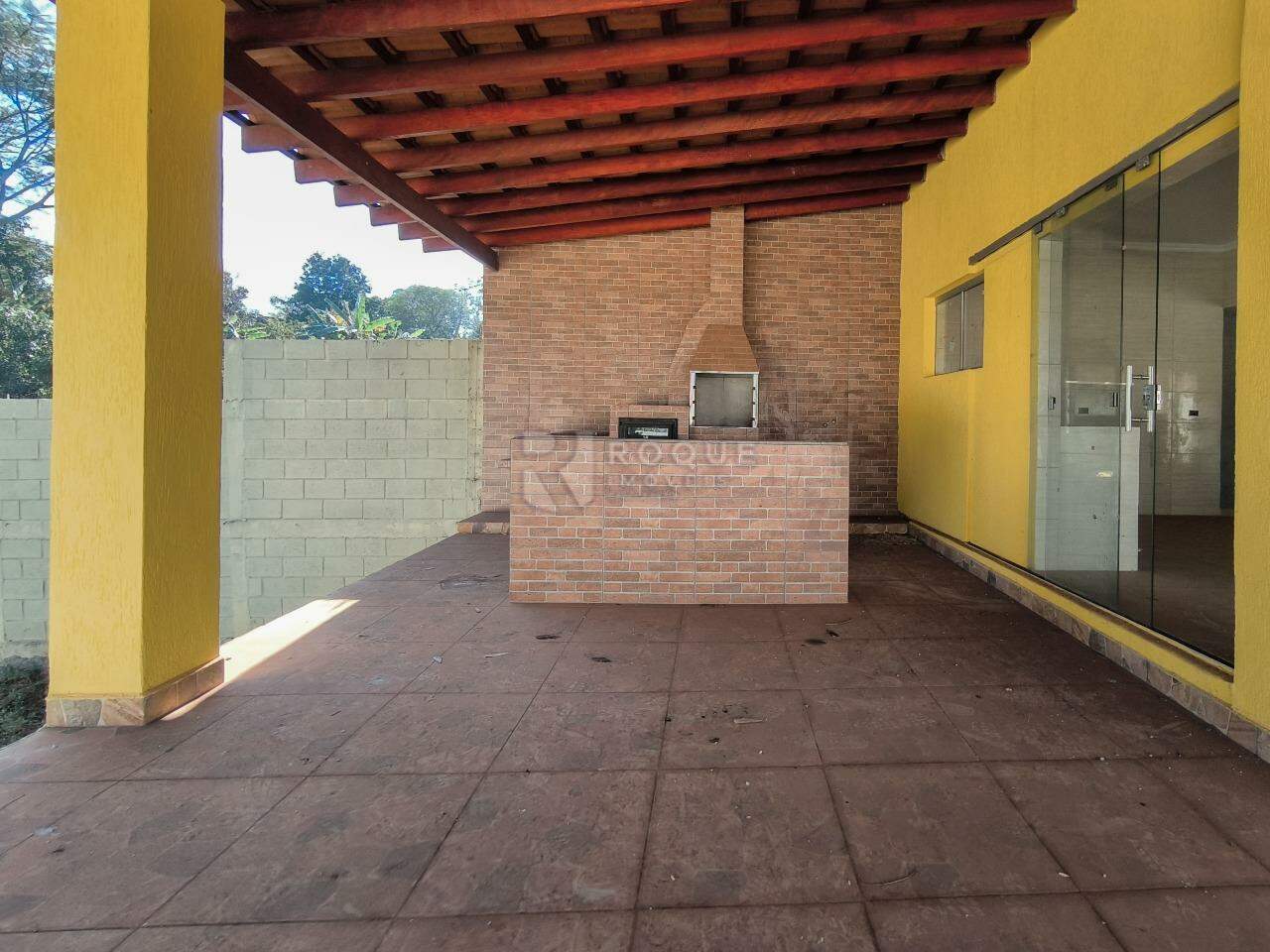 Chácara à venda no bairro Jardim Lagoa Nova: ÁREA GOURMET