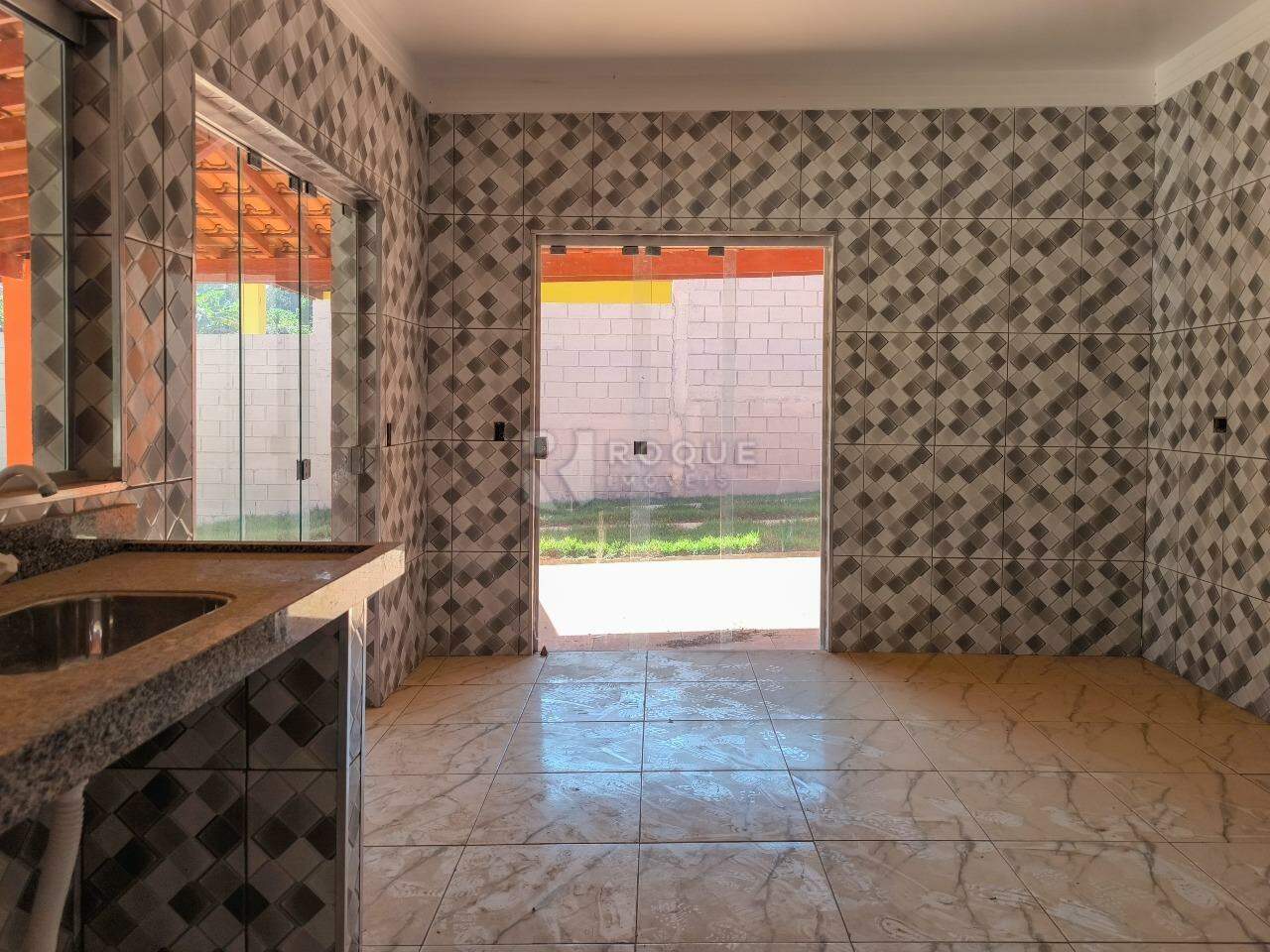 Chácara à venda no bairro Jardim Lagoa Nova: COZINHA