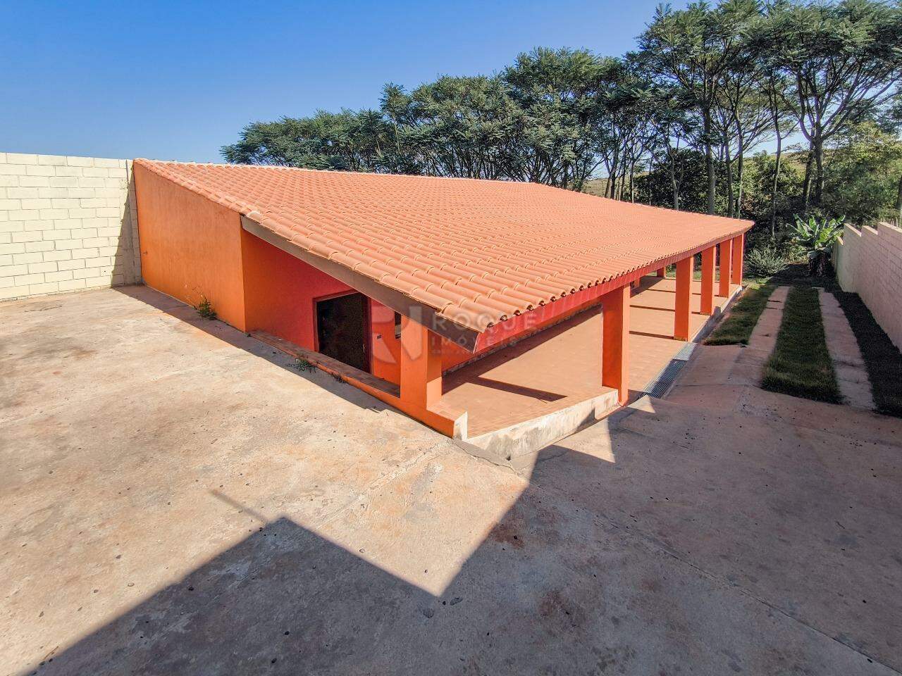 Chácara à venda no bairro Jardim Lagoa Nova: FRENTE