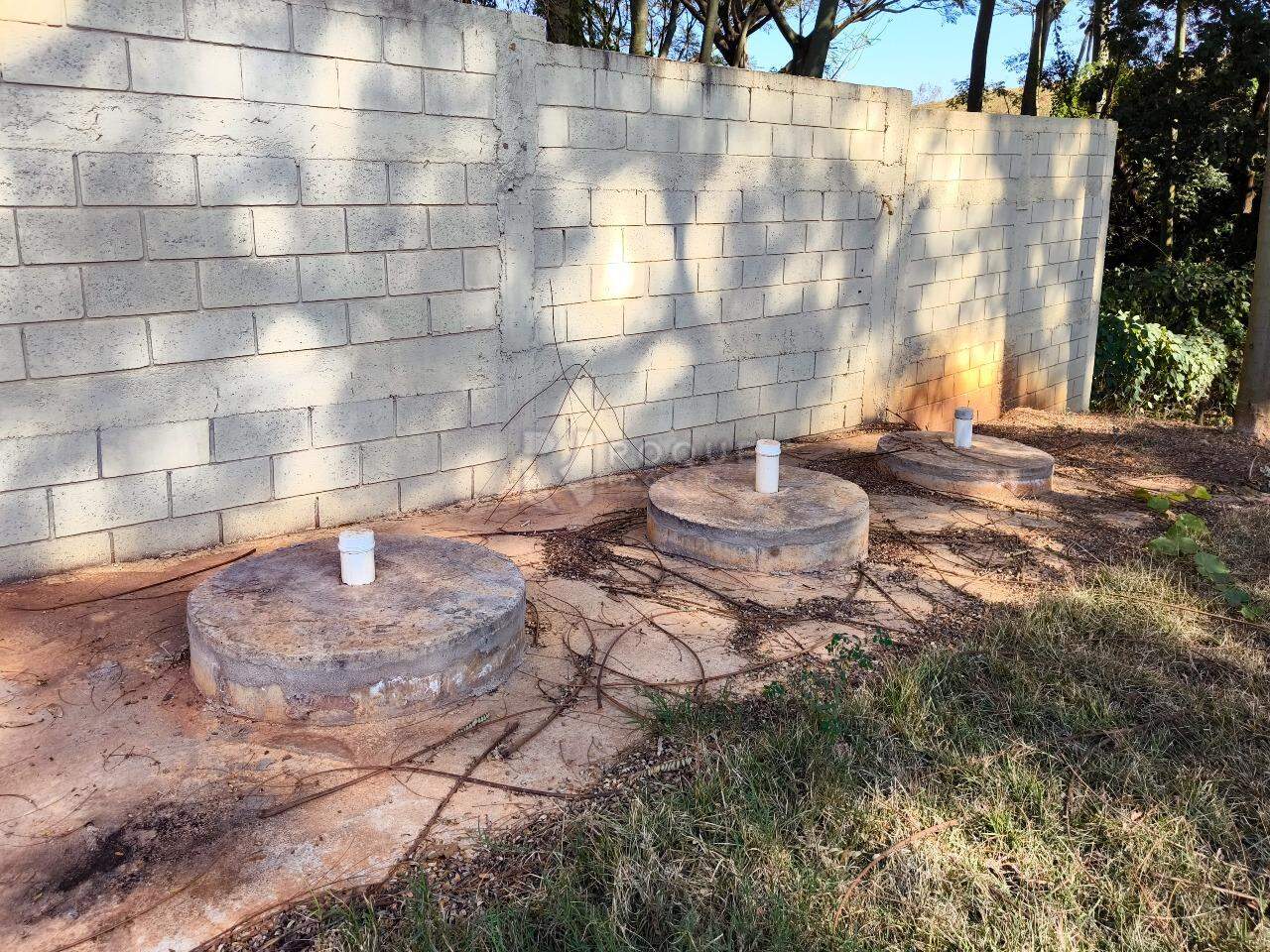Chácara à venda no bairro Jardim Lagoa Nova: FOÇA SÉPTICA