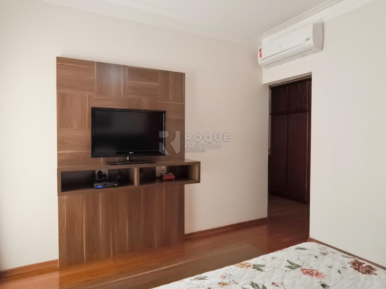 Casa em condomínio à venda no bairro Jardim Terras de Santa Elisa: SUÍTE MASTER