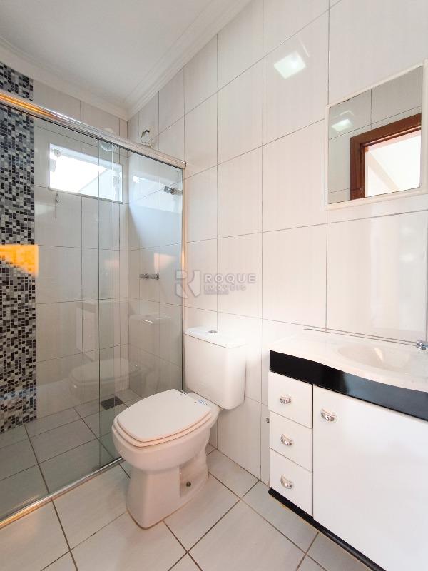 Casa em condomínio à venda no bairro Jardim Terras de Santa Elisa: BANHEIRO SOCIAL EXTERNO