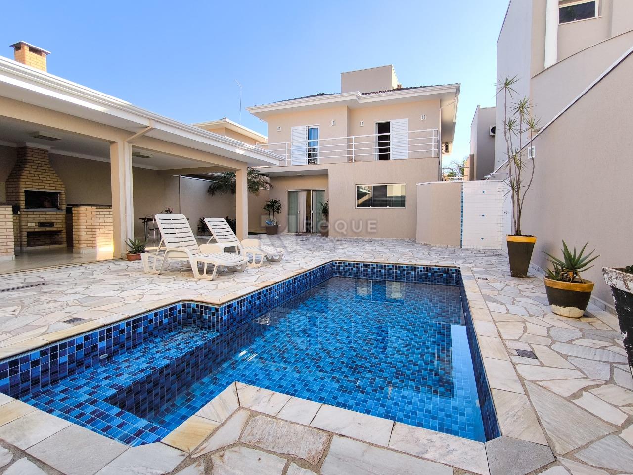 Casa em condomínio à venda no bairro Jardim Terras de Santa Elisa: ÁREA EXTERNA