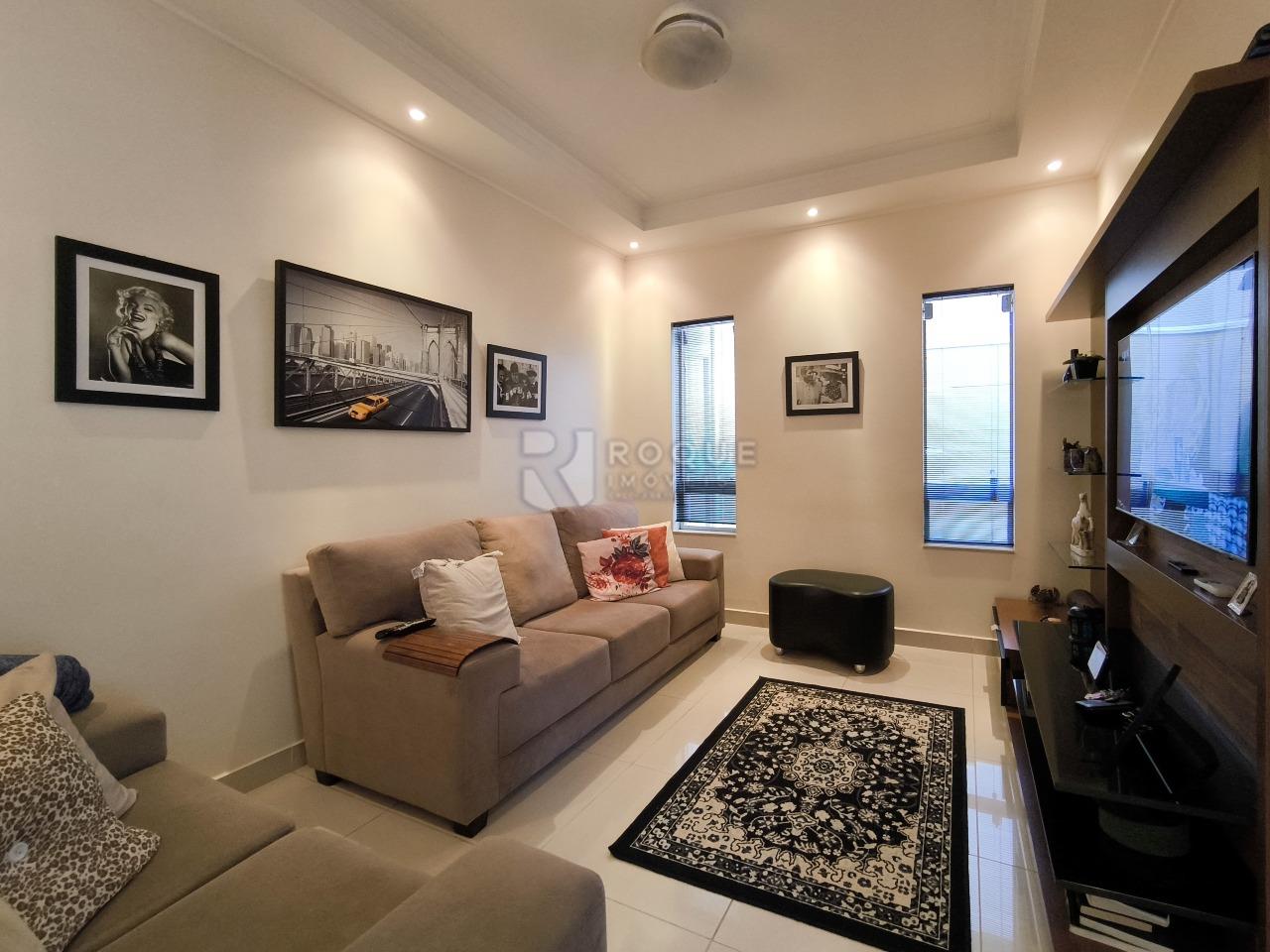 Casa em condomínio à venda no bairro Jardim Terras de Santa Elisa: SALA DE TV