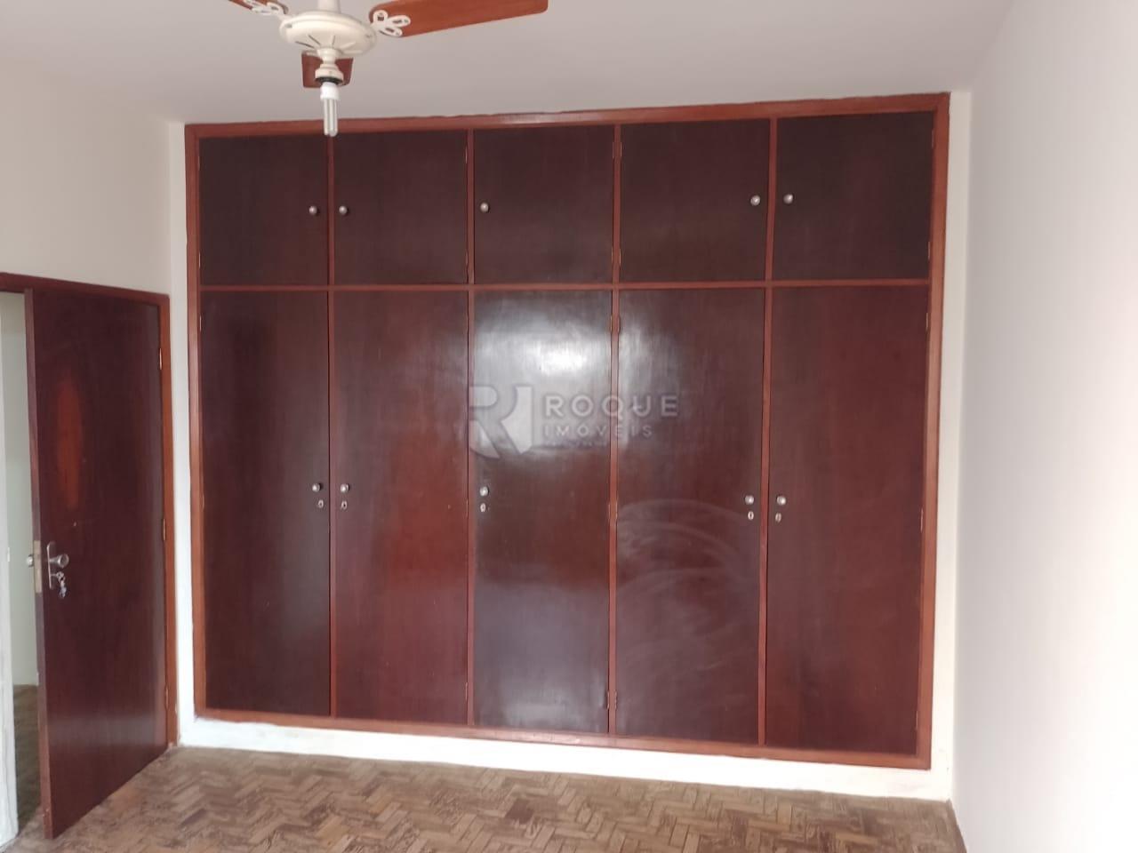 Casa Residencial para aluguel no bairro Vila São João: Armário dormitório 2