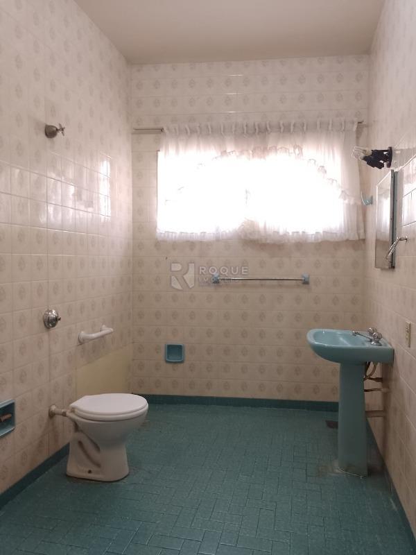 Casa Residencial para aluguel no bairro Vila São João: WC social