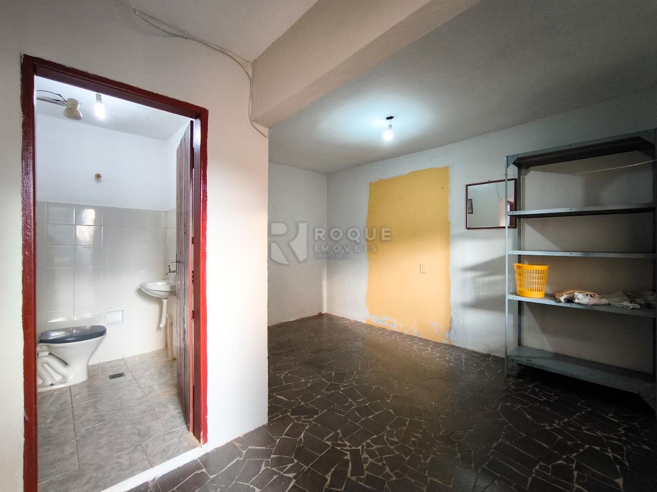 Casa Comercial à venda no bairro Jardim Nova Itália: SALA EDÍCULA