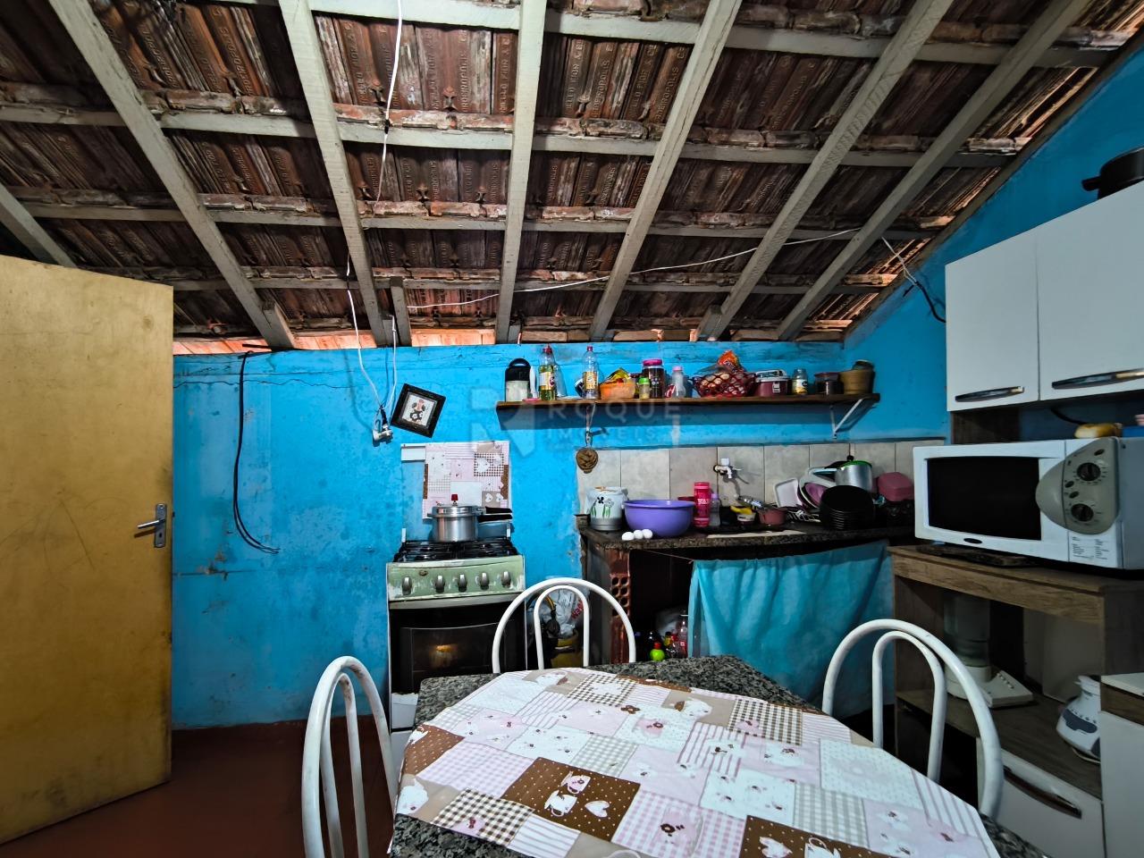 Casa Residencial à venda no bairro Vila São João: COZINHA