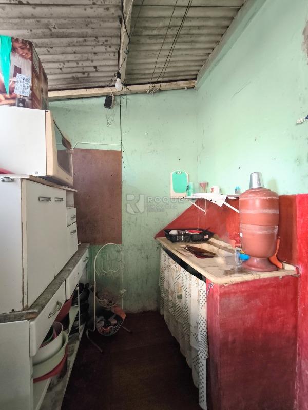 Casa Residencial à venda no bairro Vila São João: COZINHA EDÍCULA