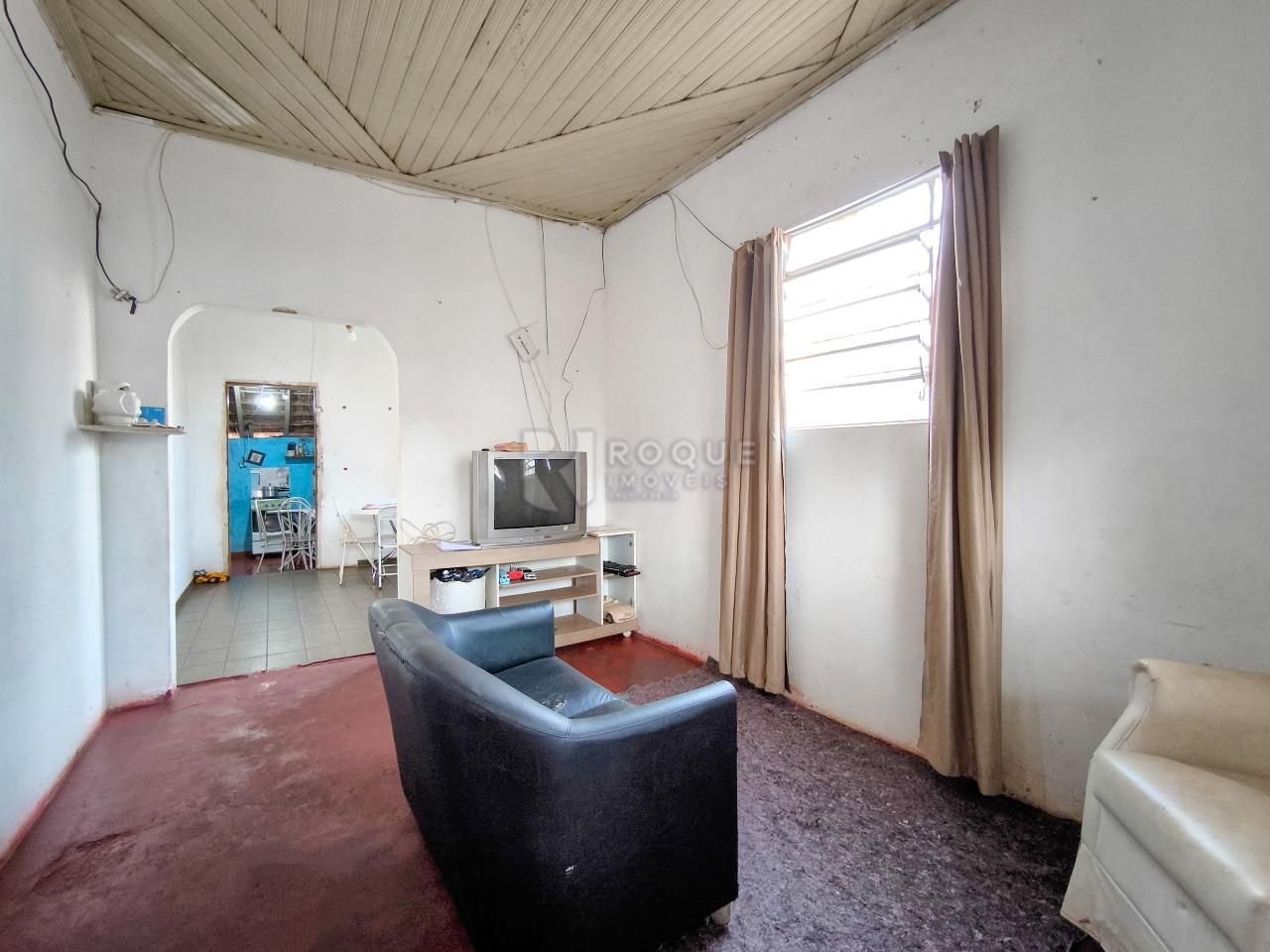 Casa Residencial à venda no bairro Vila São João: SALA DE ESTAR