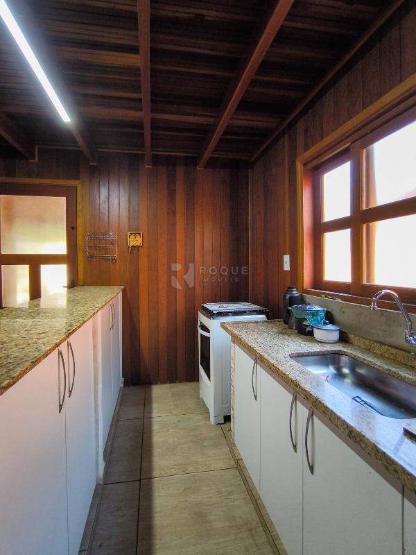Casa em condomínio à venda no bairro Bairro dos Pires: COZINHA