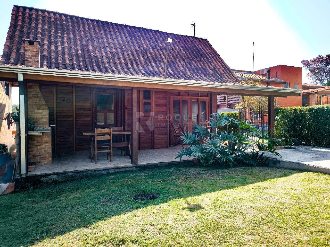 Casa em condomínio à venda no bairro Bairro dos Pires: QUINTAL