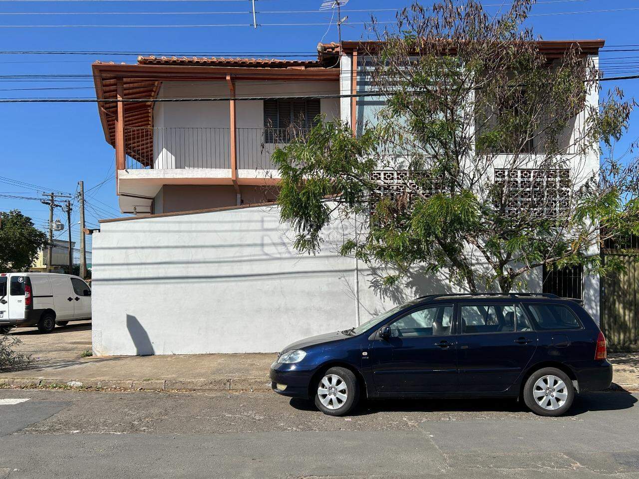 Casa Residencial para aluguel no bairro Jardim Orestes Veroni: Fachada