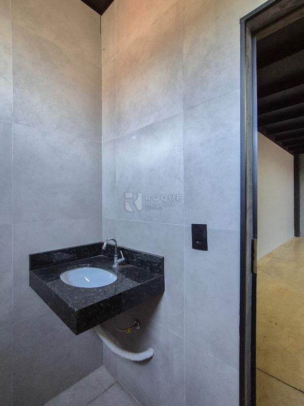 Barracão/Galpão para aluguel no bairro Residencial Colinas do Engenho I: WC social 1