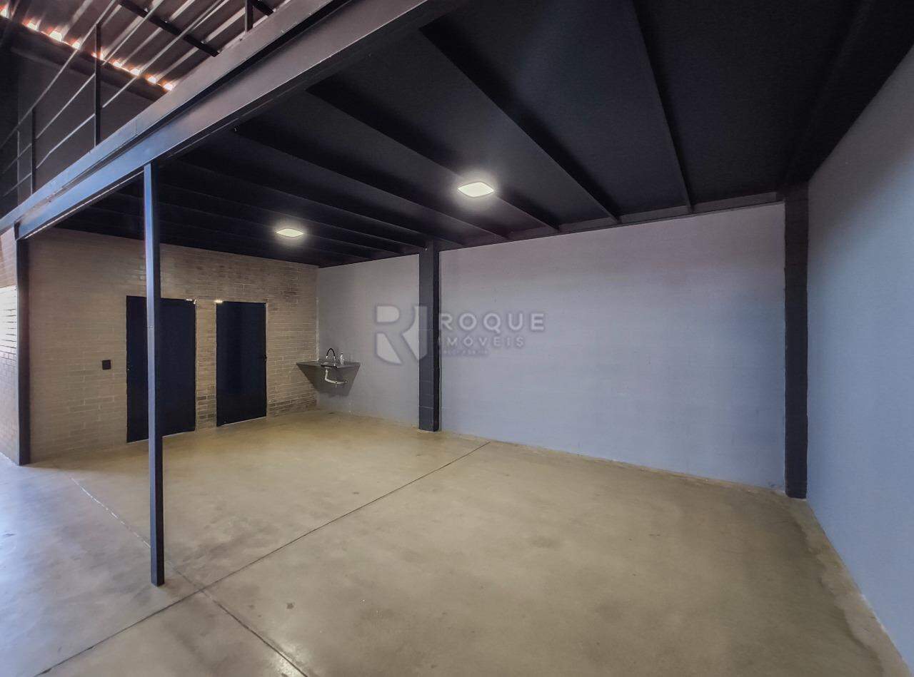 Barracão/Galpão para aluguel no bairro Residencial Colinas do Engenho I: Salão