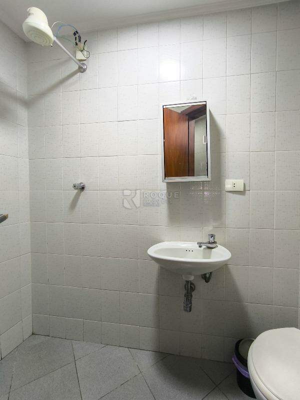 Apartamento à venda no bairro Centro: BANHEIRO ÁREA DE SERVIÇO