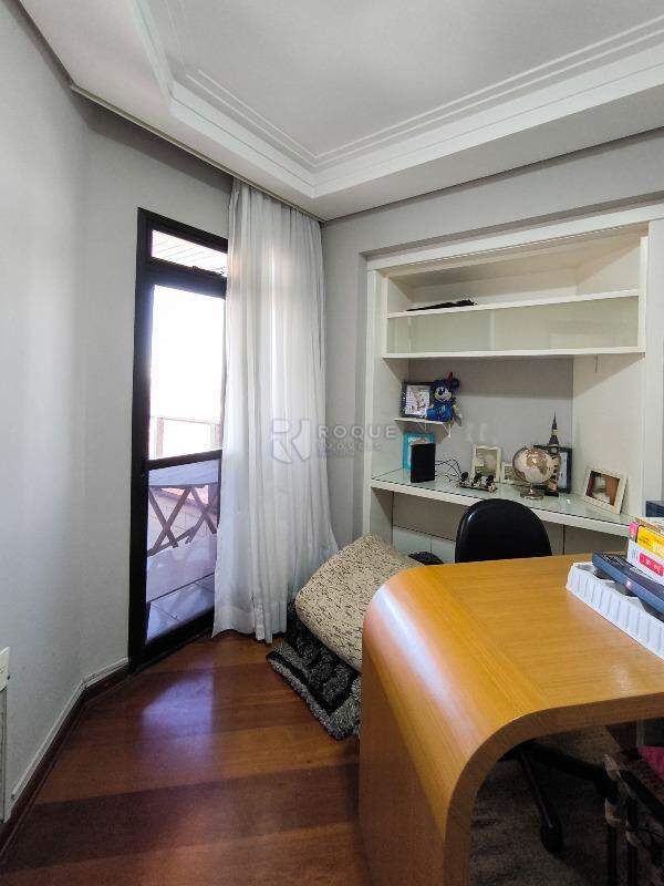 Apartamento à venda no bairro Centro: ESCRITÓRIO