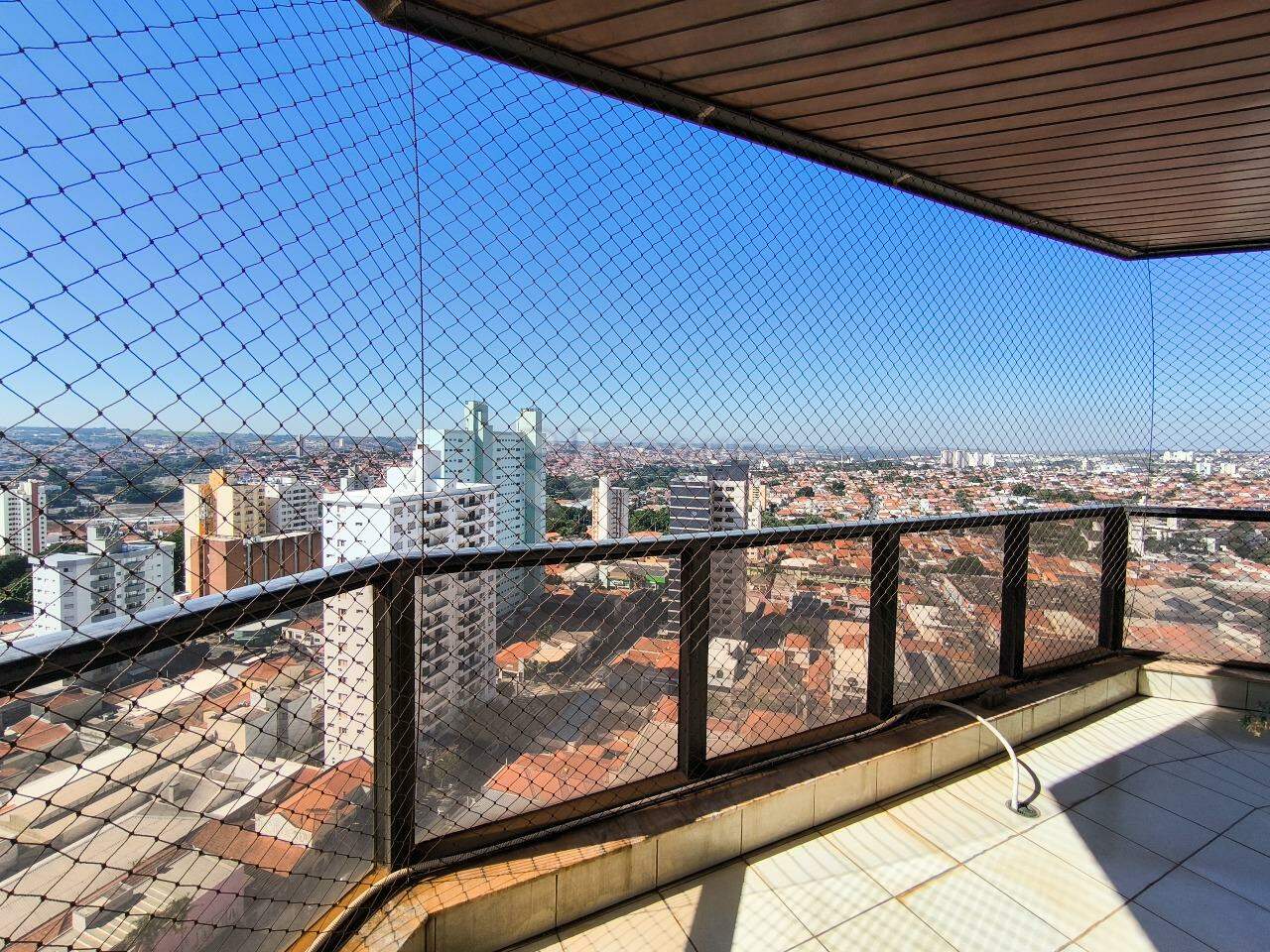 Apartamento à venda no bairro Centro: SACADA SALA DE ESTAR