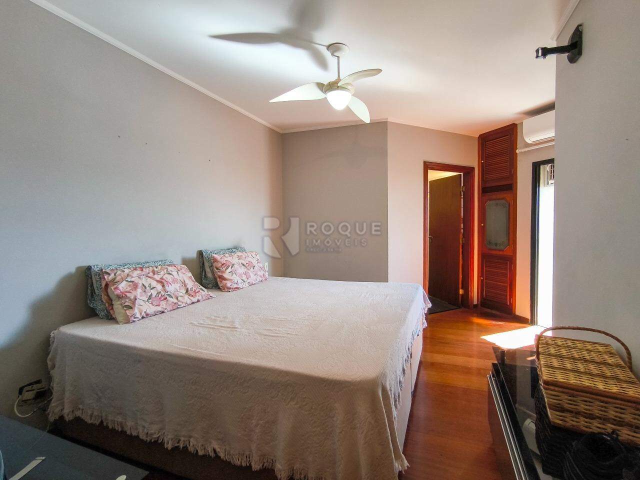 Apartamento à venda no bairro Centro: SUÍTE 1