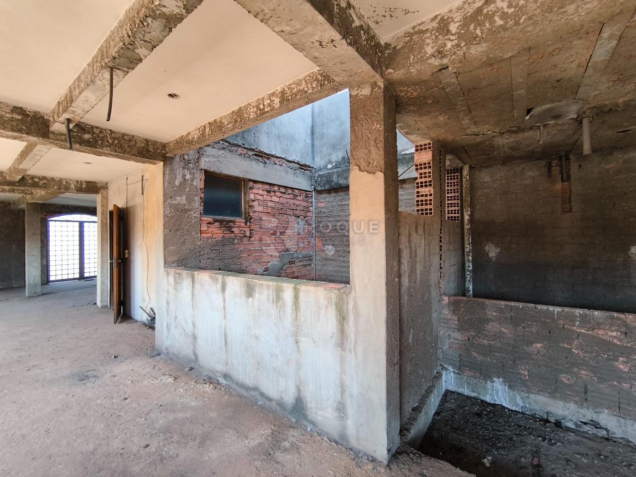 Barracão/Galpão à venda no bairro Boa Vista: SALÃO