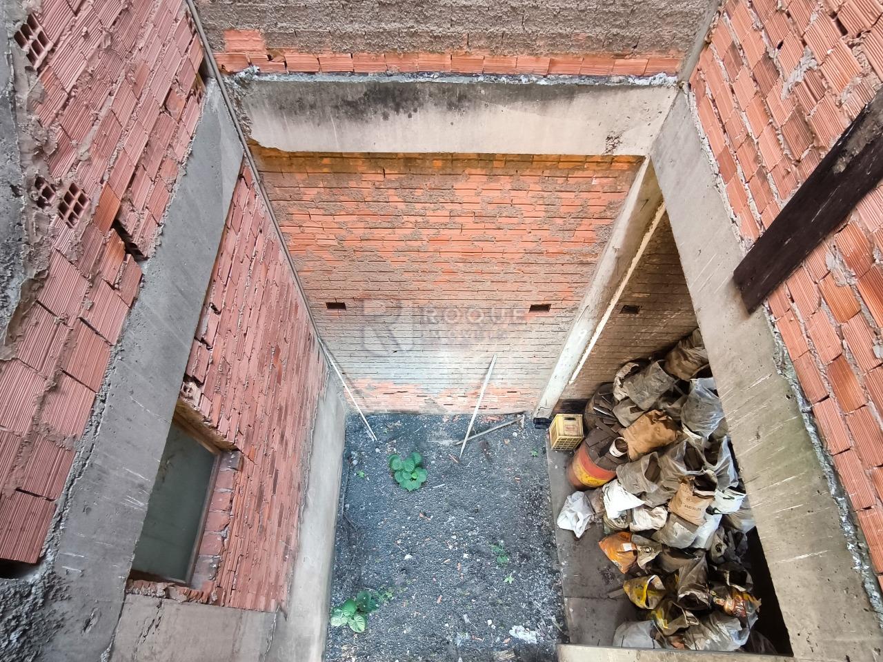 Barracão/Galpão à venda no bairro Boa Vista: CLARABOIA