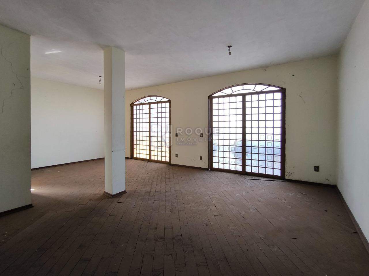 Barracão/Galpão à venda no bairro Boa Vista: SALÃO