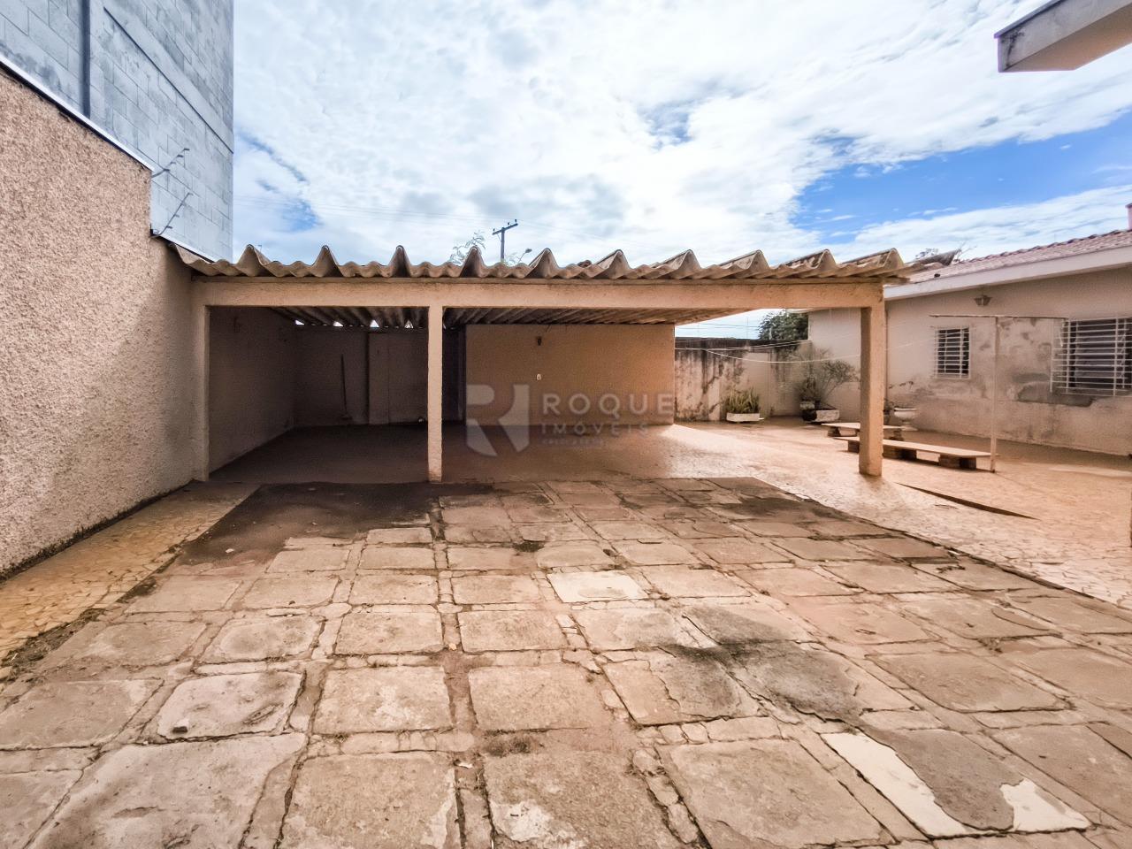 Casa Comercial à venda no bairro Vila da Glória: GARAGEM