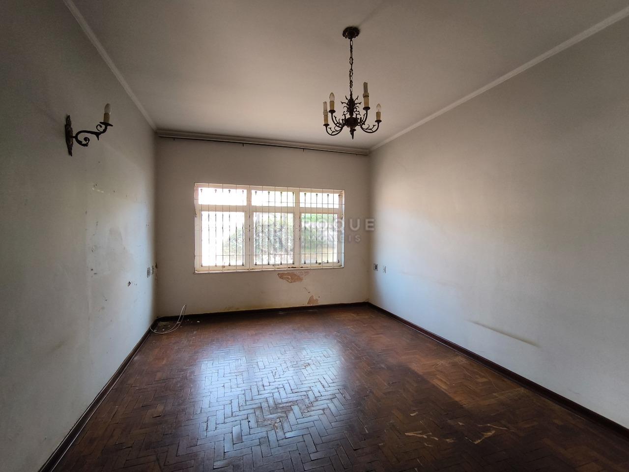 Casa Comercial à venda no bairro Vila da Glória: SALA DE ESTAR