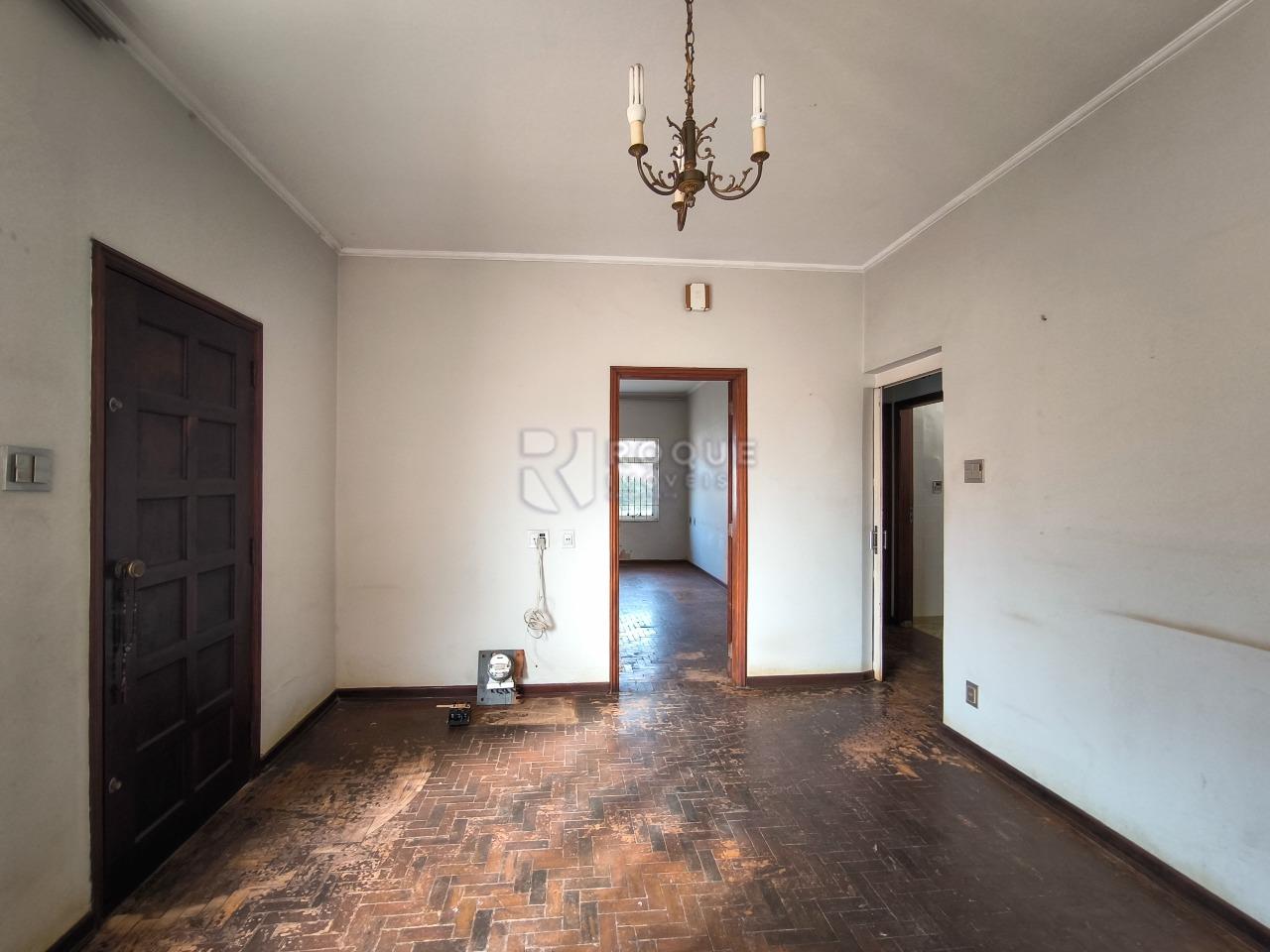 Casa Comercial à venda no bairro Vila da Glória: SALA DE JANTAR