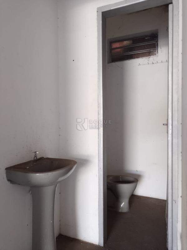 Salão para aluguel no bairro Parque das Nações: WC salão 3