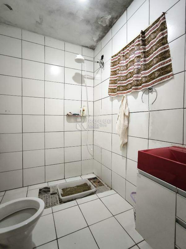 Casa Residencial à venda no bairro Jardim Boa Vista: WC SUÍTE FUNDOS