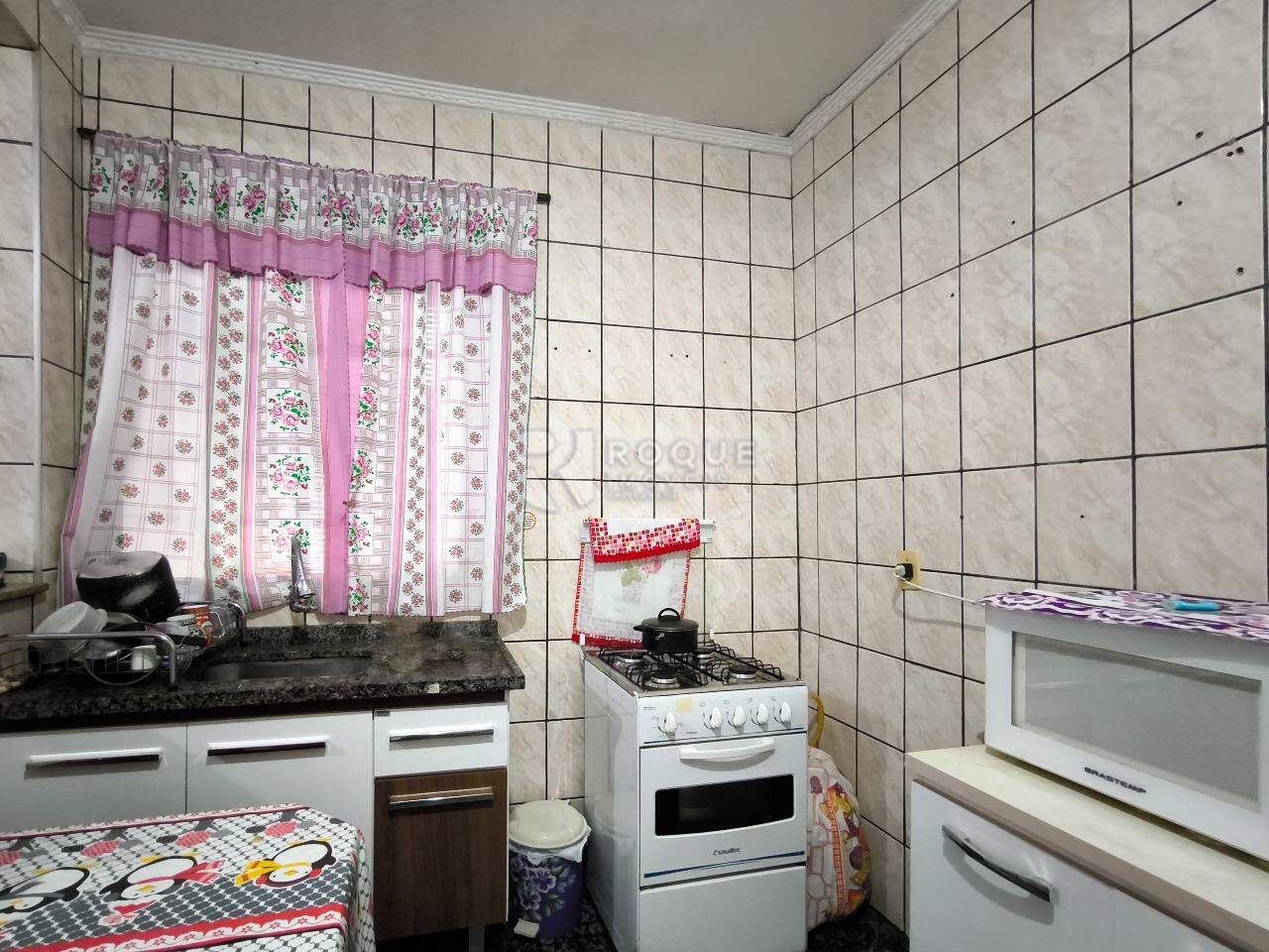 Casa Residencial à venda no bairro Jardim Boa Vista: COZINHA FUNDOS