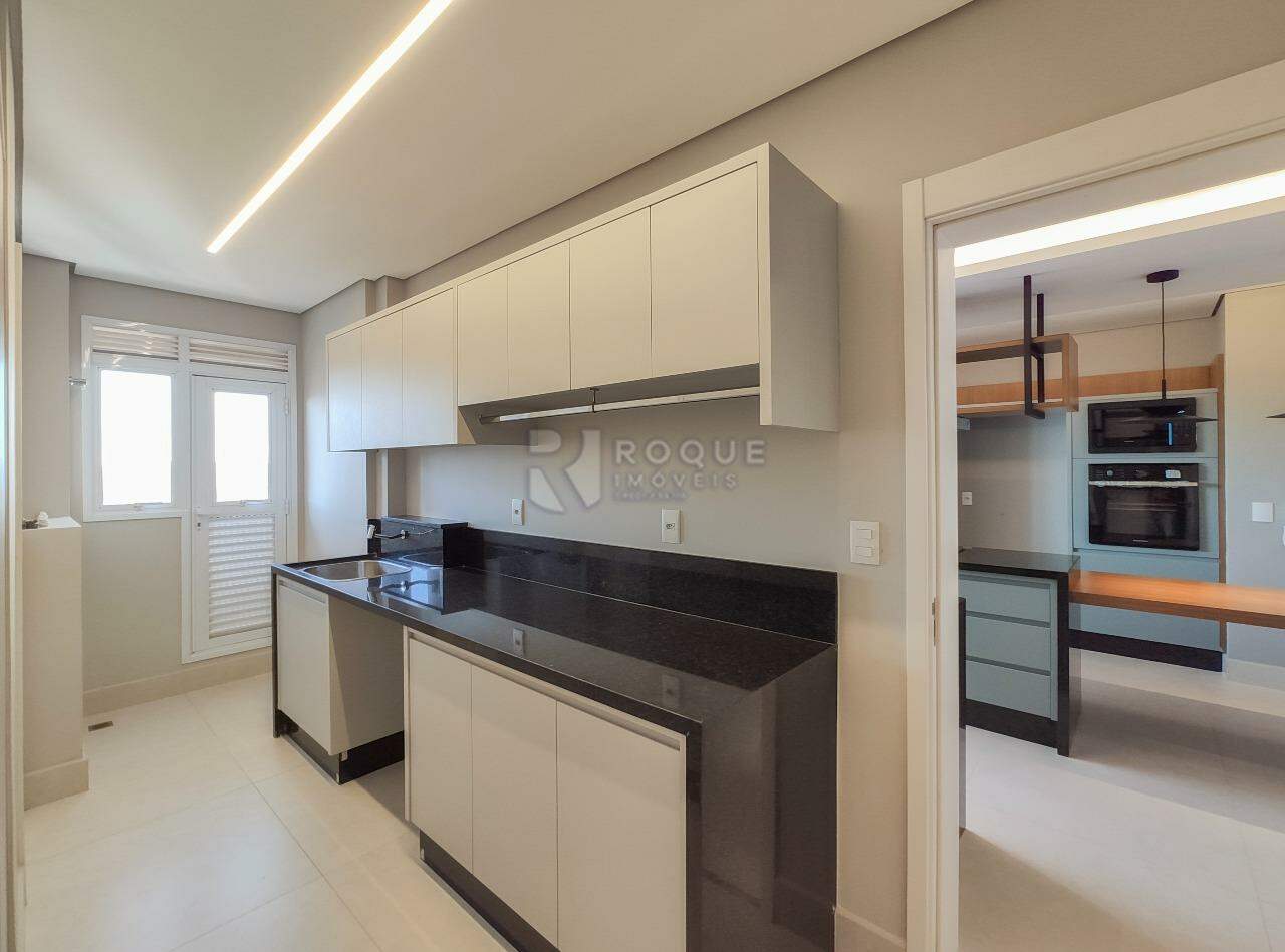 Apartamento para aluguel no bairro Jardim Aquárius: Área de serviço 