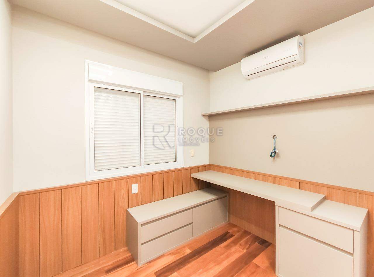 Apartamento para aluguel no bairro Jardim Aquárius: Suíte 3