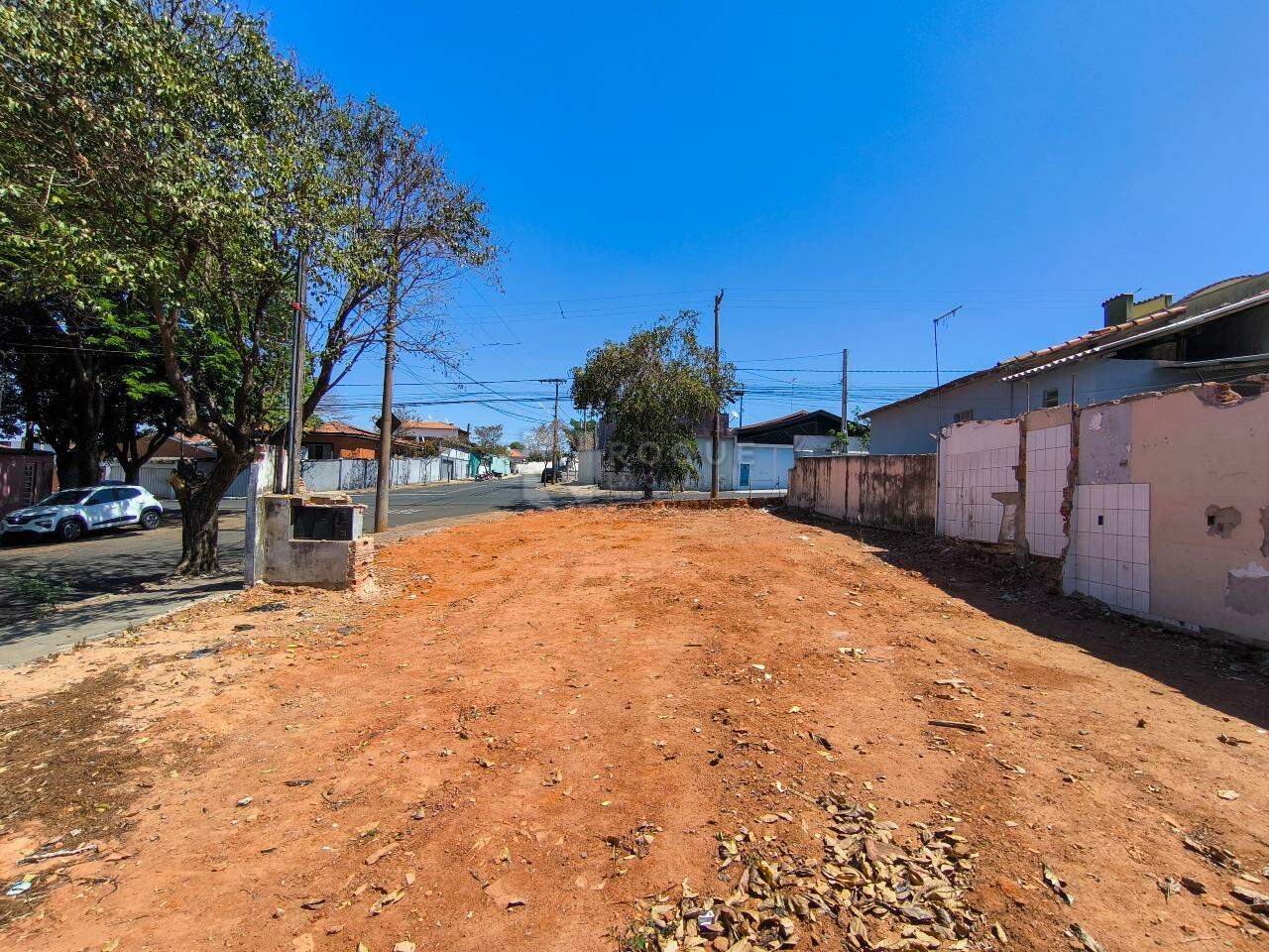 Terreno à venda no bairro Jardim Nossa Senhora do Amparo: 