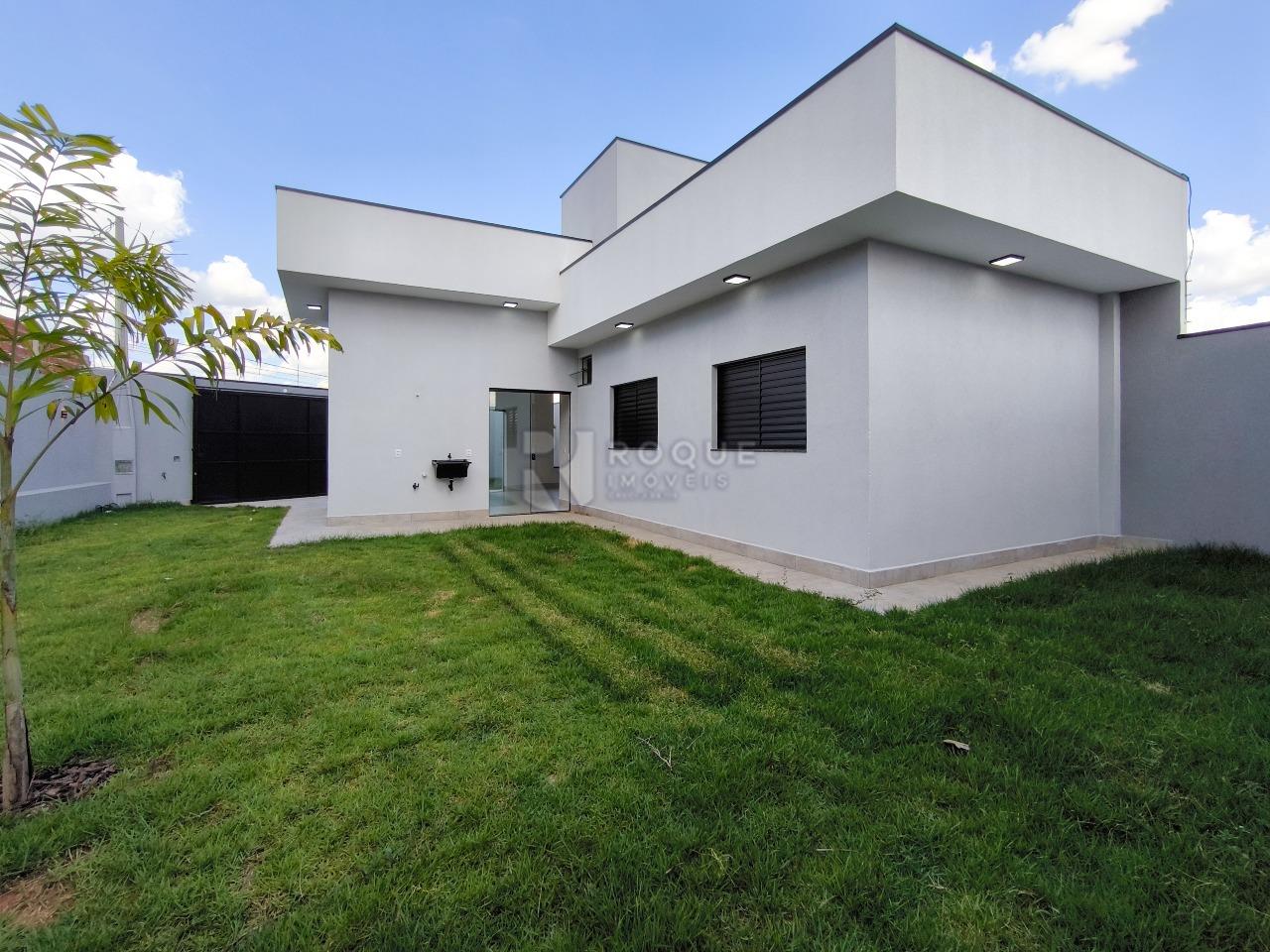 Casa Residencial à venda no bairro Jardim Marajoara: ÁREA EXTERNA