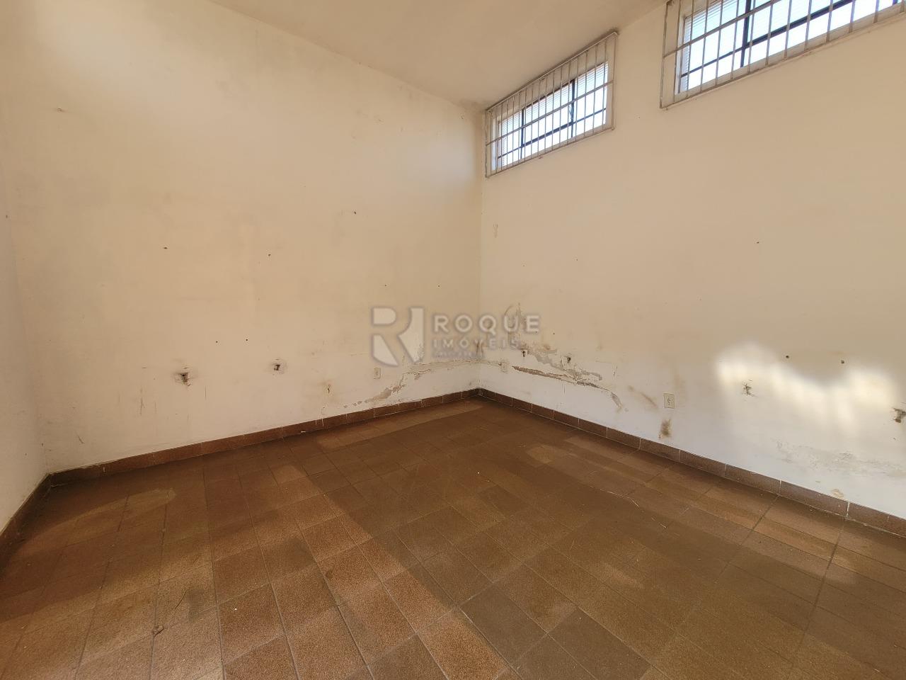 Salão para aluguel no bairro Jardim Nova Europa: Salão