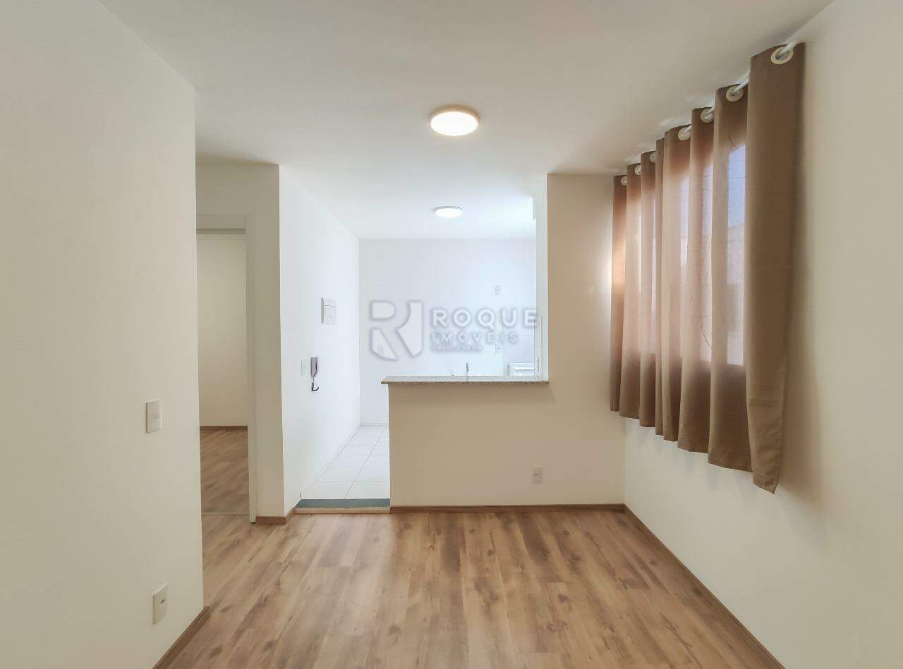 Apartamento para aluguel no bairro Jardim Colina Verde: Sala 