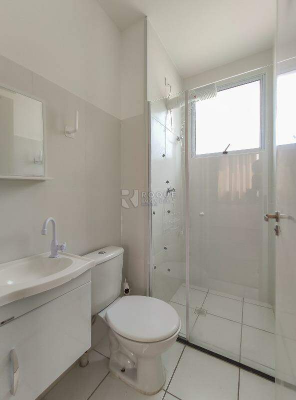 Apartamento para aluguel no bairro Jardim Colina Verde: WC social 