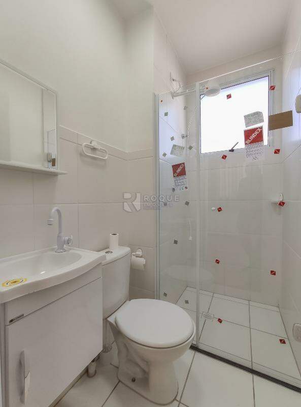 Apartamento para aluguel no bairro Jardim Colina Verde: WC social 