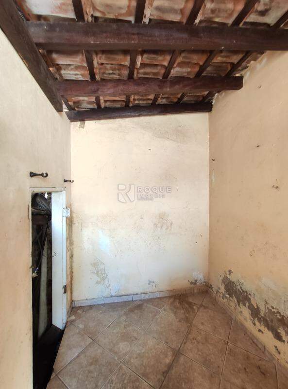 Casa Residencial à venda no bairro Jardim Consoli: Fundo