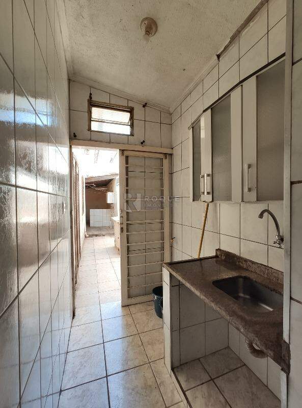 Casa Residencial à venda no bairro Jardim Consoli: Área  de serviço