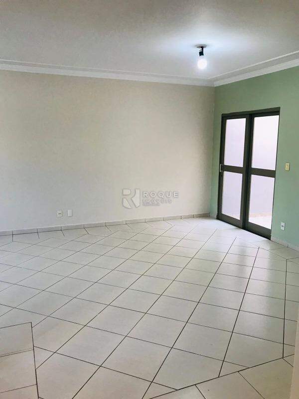 Casa em condomínio à venda no bairro Vila Santa Josefa: Sala