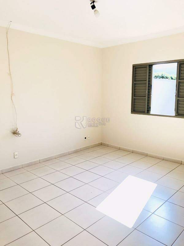 Casa em condomínio à venda no bairro Vila Santa Josefa: Suíte 