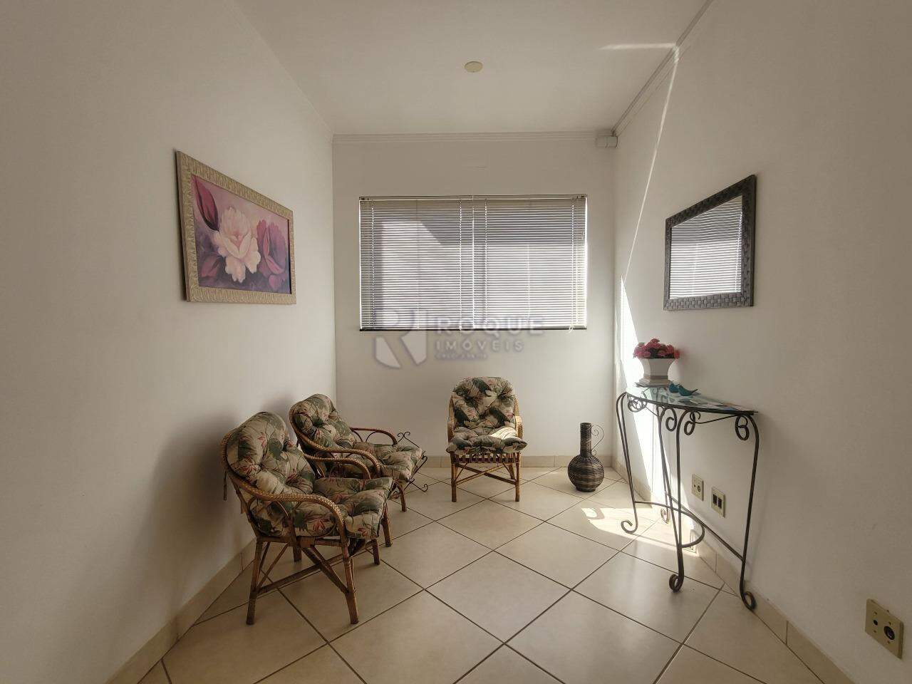 Salas/Conjuntos para aluguel no bairro Vila Cristovam: Sala de espera