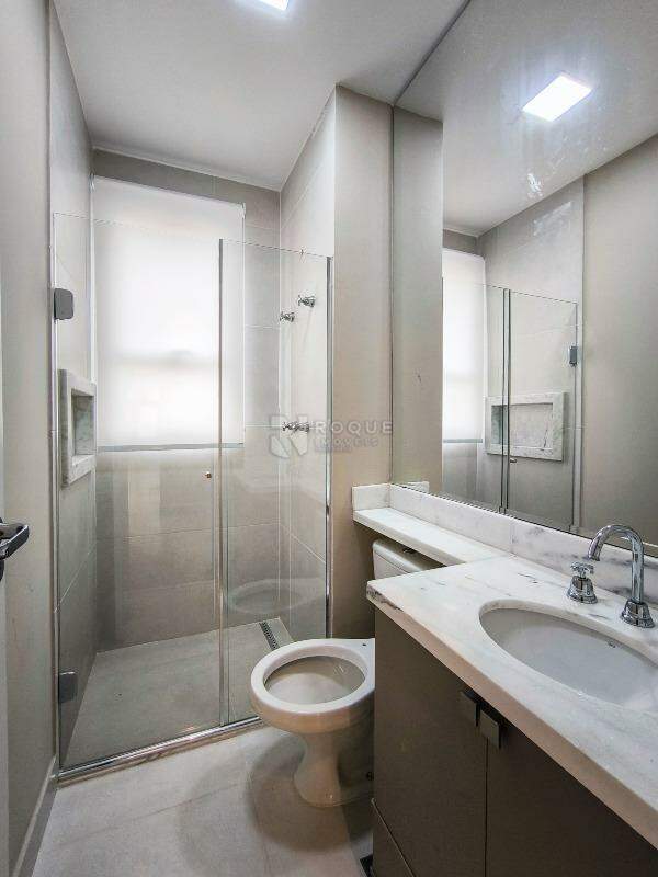 Apartamento à venda no bairro Jardim Aquárius: WC SUÍTE 3