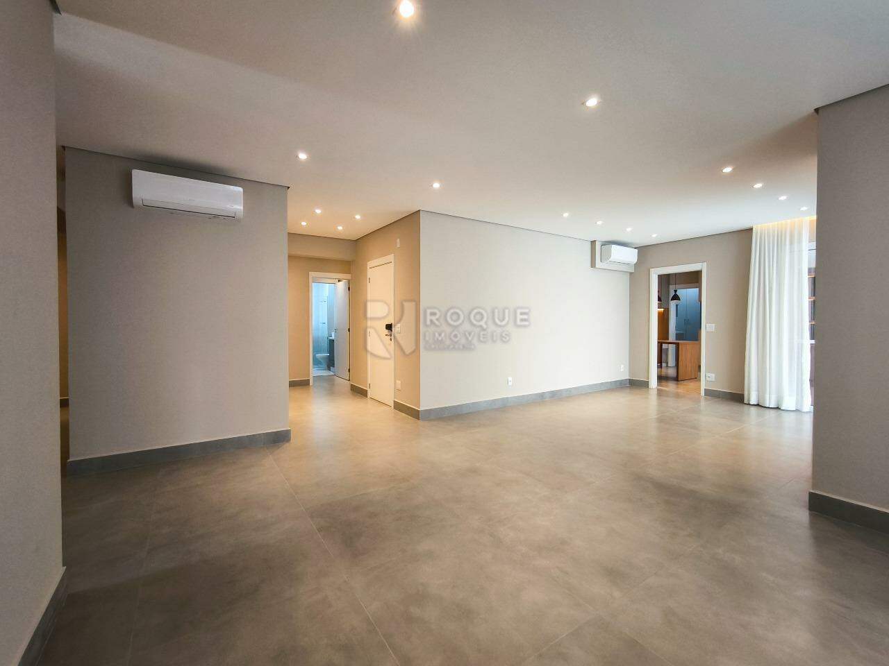 Apartamento à venda no bairro Jardim Aquárius: SALA DE JANTAR