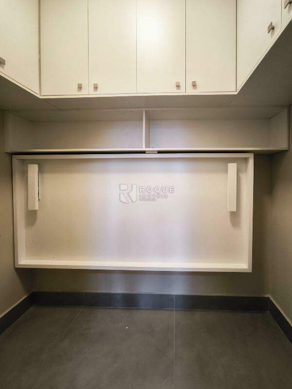 Apartamento à venda no bairro Jardim Aquárius: DESPENSA